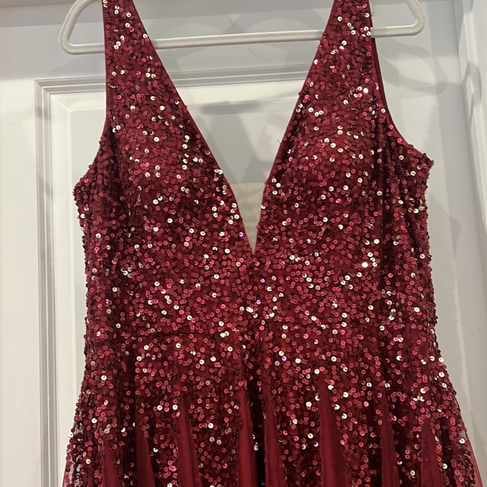 Prom Dress - Picture 2 of 4